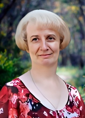 Marina, 52, Russia, Novosokolniki