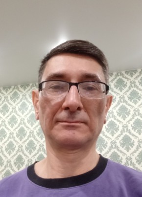 Денис из Уфы 45 лет