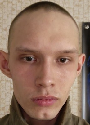 Максим из Юрги 22 года