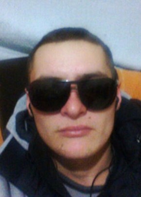 Александр, 32, Россия, Кирово-Чепецк