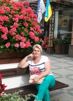 Валентина, 53, Україна, Вишневе