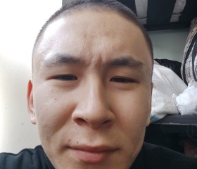 Adik Esnazarov, 20, Shymkent