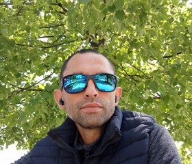 Mihail Caftiy, 40, Kromeriz