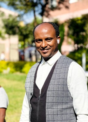 Eyuel Chaka, 37, ኢትዮጵያ, አዲስ አበባ