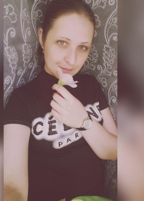 Елена, 35, Россия, Киров (Калужская обл.)