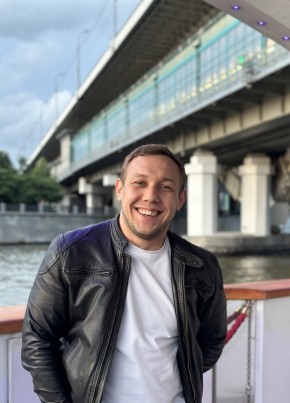 Сергей из Солнцево 32 года