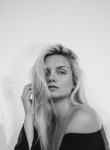 Elena, 30, Moscow