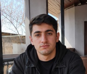 Arman Simonyan, 22, Masis