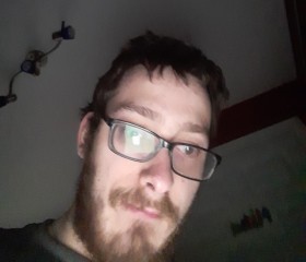 Michael, 29, Trois-Rivieres