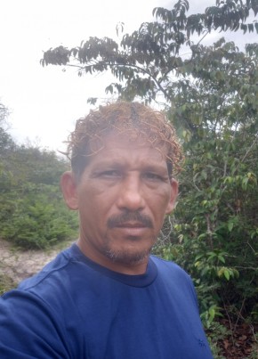 Carlos Henrique из São José de Ribamar 42 года