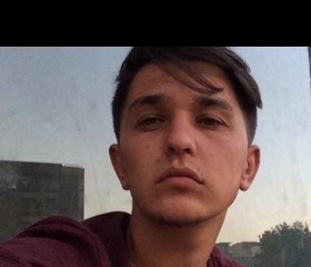 Nurri, 24, Kula