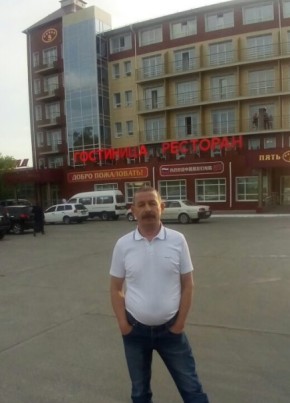 Петр, 56, Россия, Северо-Енисейский