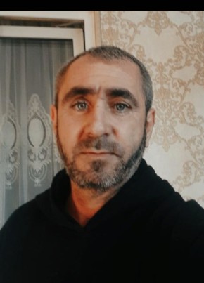 Альберт, 31, Россия, Баксан