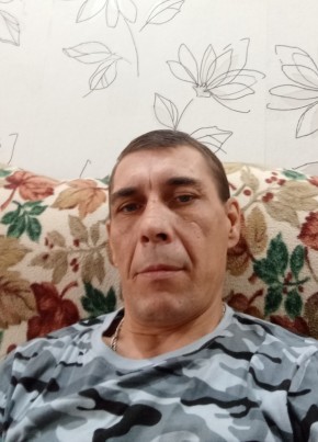 Олег из Саянска 43 года
