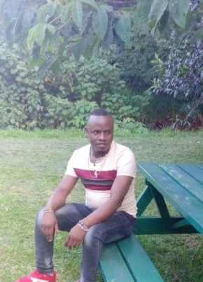Kennedy mulaa, 29, Kenya, Nairobi