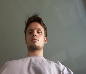 Aleksey, 32, Saint Petersburg