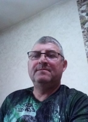 Иво из Сливена 49 лет