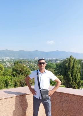 Abduvokhid, 30, Uzbekistan, Tashkent