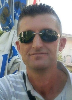 Xhimi, 30, Albania, Elbasan