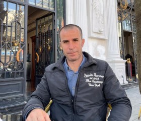 Dorian, 45 лет, Tirana