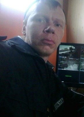 Александр, 40, Россия, Березники
