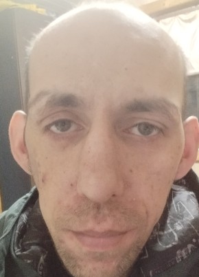 Михаил из Мценска 37 лет