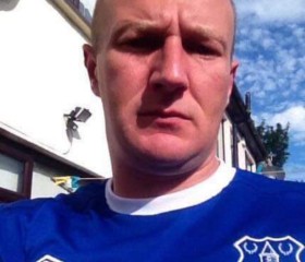 Karl, 49, Tallaght