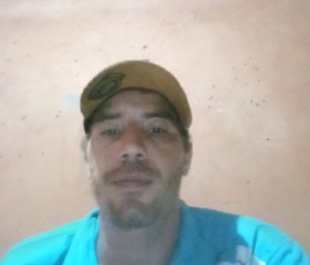 Henrique, 28, Paranaiba