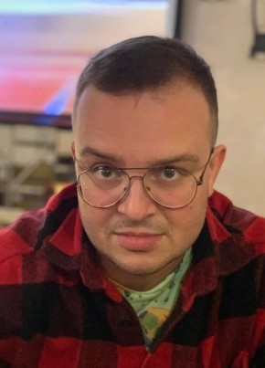 Саша из Рославли 40 лет