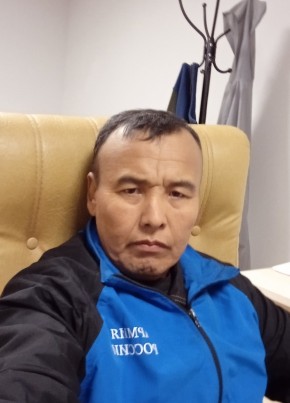 Шавкатжон из Рыбное 52 года