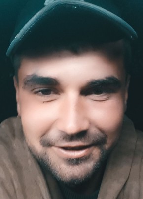 Mihai из Suceava 25 лет
