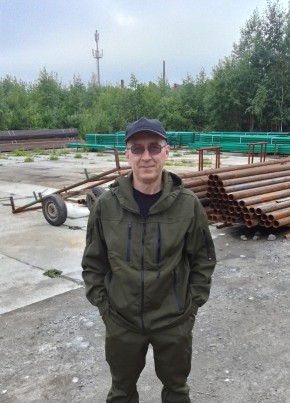 Aleksey, 49, Russia, Ocher