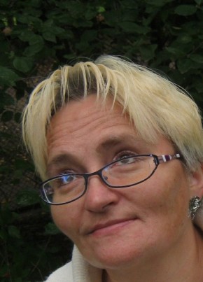 Елена, 62, Україна, Львів