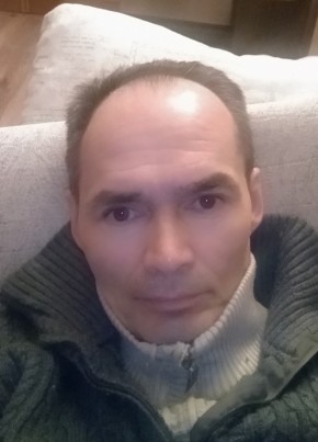 Ринат из Уфы 55 лет