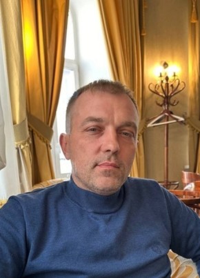 Александр из Красноярска 44 года