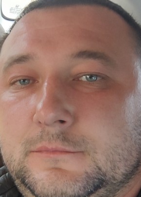 Антон из Выборга 38 лет