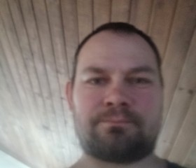 Tomáš, 39, Trencin