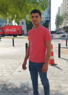 ابو ربيع из إمارة الشارقة 23 года