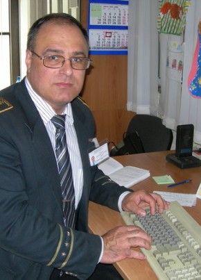 Николай, 63, Россия, Санкт-Петербург