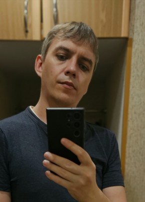 Александр из Чагоды 34 года