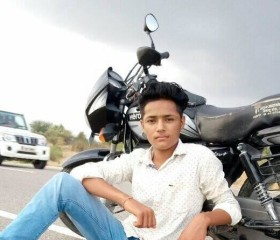 Ravindra, 28, Bhindar