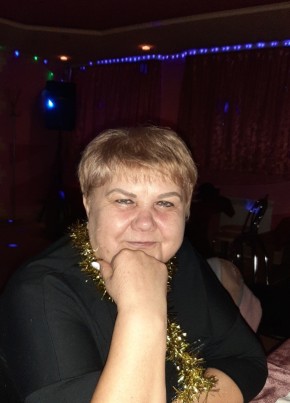 Елена, 63, Россия, Новотроицк