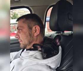 Konstantin, 40, Moscow
