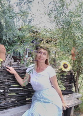 Ирина, 56, Россия, Батайск