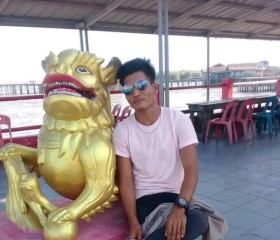 Perdi, 28, Medan