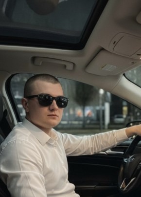 Алексей из Ливны 24 года