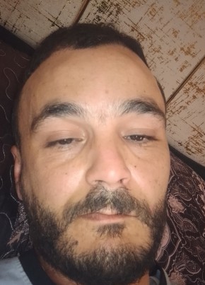 Nabil из El Eulma 36 лет