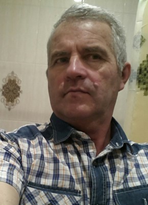 Василий, 64, Россия, Курск