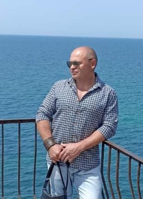 Aleksandr, 46, Russia, Sevastopol