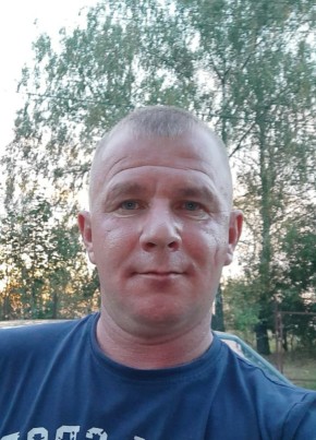 Виктор, 40, Россия, Лопатинский